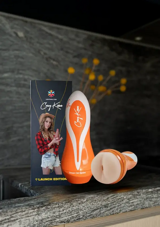 dream girl fleshlight stroker casey kisses