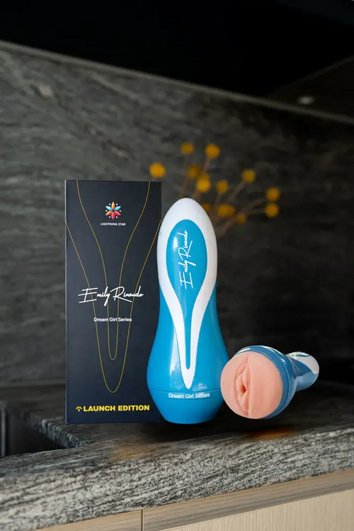 dream girl fleshlight stroker emily rinaudo